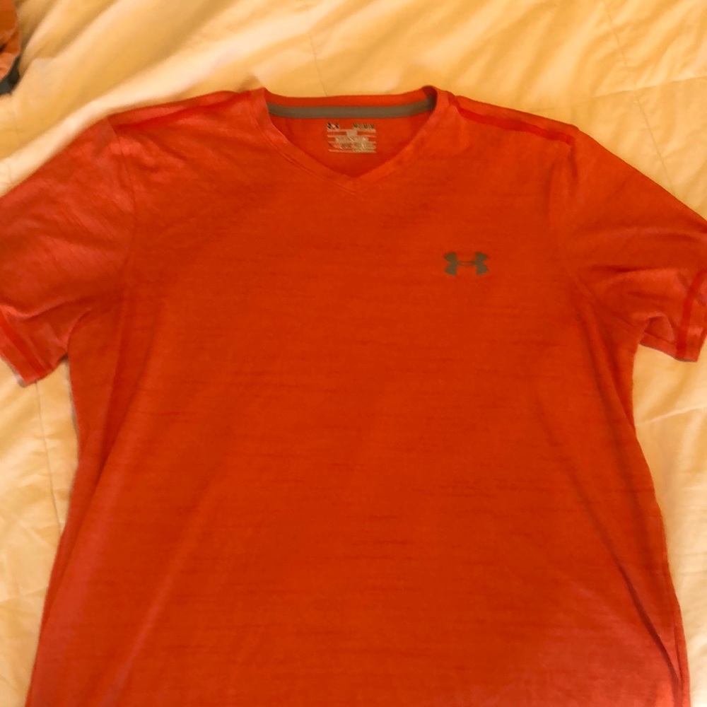 Men’s under armour orange v neck top